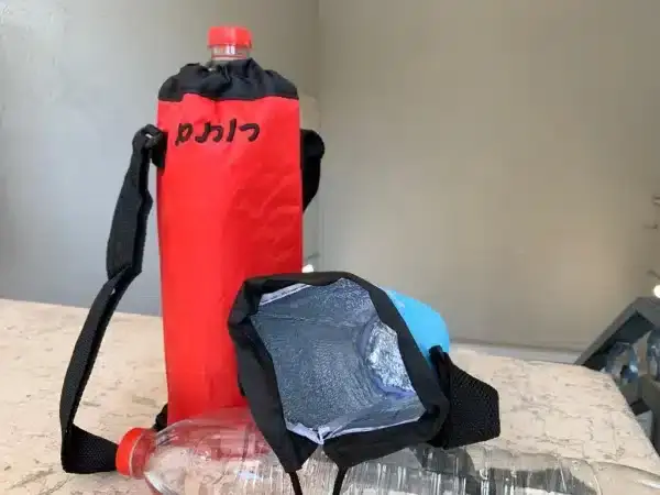 ⁦נרתיק נשיאה לבקבוק עם רקמה בעיצוב אישי⁩ – תמונה ⁦3⁩