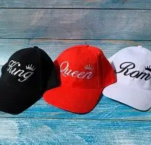 כובע מצחייה עם רקמה בעיצוב אישי