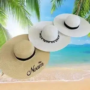 כובע קש עם רקמת שם בעיצוב אישי