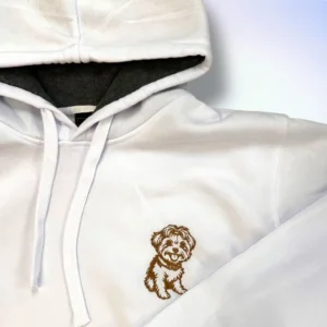 קפוצ'ון עם רקמת חיית מחמד